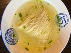 鸡汤银丝面-新万鑫银丝面·非遗无锡味(惠山古镇店)