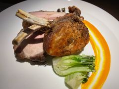 -卡普里披萨·牛扒·下午茶