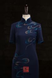 -藤薰定制中式嫁衣礼服旗袍店