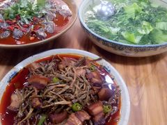 -将就吃农家特色土菜馆