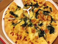 奶油菠菜鸡肉比萨手拍普装-必胜客(浦上万达店)