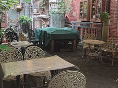 -古董花园(思南路42弄小区店)