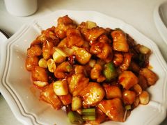 宫保鸡丁-鑫巴蜀小镇 · 水煮鱼专研店(玉桥店)