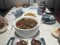 -老周家酱卤猪蹄私房菜(克拉玛依西街店)
