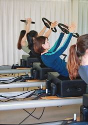 -康舒普拉提工作室control pilates