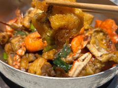 -七欣天香辣蟹火锅(闵行浦江欢乐颂店)