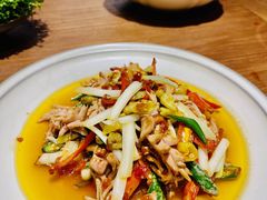 -肆海小川菜酒馆Wine Bistro (青年路店)