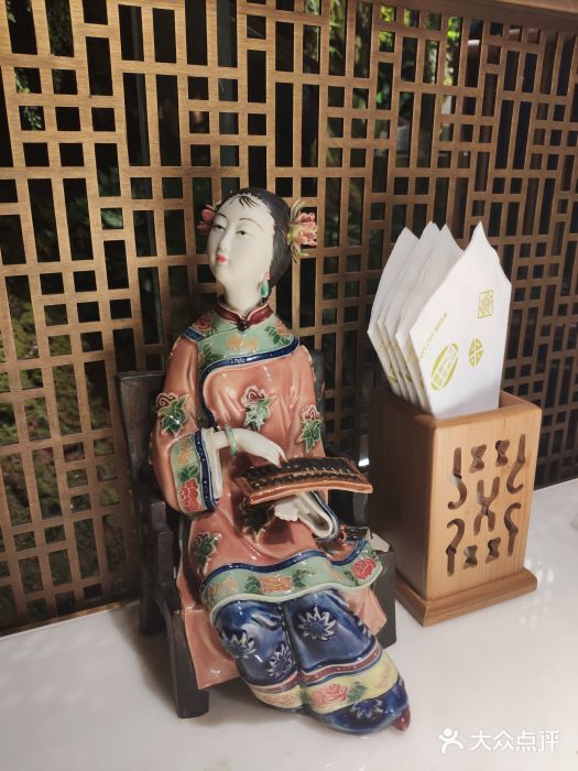 锦府盐帮·李宅(领展购物广场中关村店)餐具摆设图片