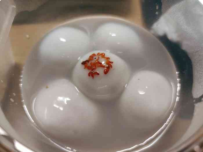 缸鸭狗(鄞州万达店)-"「榴莲汤团」人生第一次吃榴莲馅汤圆,冬至.