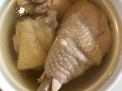 元盅鲜鸡汤-鼎泰丰(嘉年华•海信广场VILLAGE店)