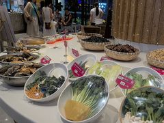 -赶海部落海鲜城(海阳路店)