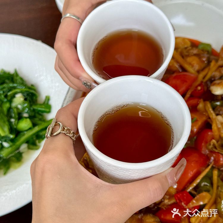 来桂林怎么能不吃啤酒鱼呢！️啤酒白骨魚 鱼肉蛮入味滴！