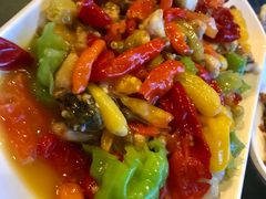 小米辣炒罗非鱼-乡村小榭饭店
