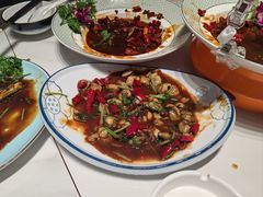 -嗨辣小聚·盘锦河蟹·海鲜烧烤龙虾(盘锦十年好店)