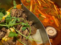 -牛焱·贵州黄牛肉火锅(城西银泰店)