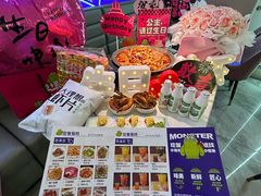 -徐记小怪兽肉蟹煲(中央大街店)