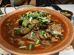 香辣火瓢牛杂火锅-云海肴·汽锅鸡·云南菜(天山百盛优客店)