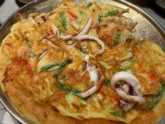 海鲜葱饼-草家酱蟹炭火烤肉店(珲春南路一店)