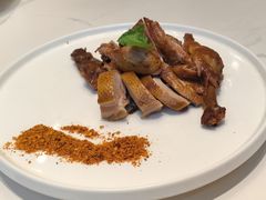 -万重锦·人文川菜馆(骡马市店)
