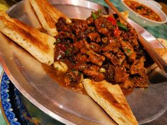 地锅山地鸡-俭朴菜(鲁磨路店)