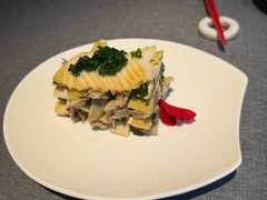-HOMES上海本帮菜(襄阳公园店)