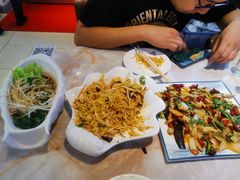 -小鱼儿海鲜港(新村十区店)