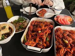 -聚汇三少·龙虾·中餐厅(莫邪路新天地店)