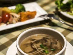 菌菇汤-BISTROFIORE美伊娜(伊犁南路店)