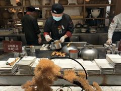 -雍和会海鲜姿造自助(湖东路店)