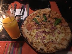 -Trattoria Altrove