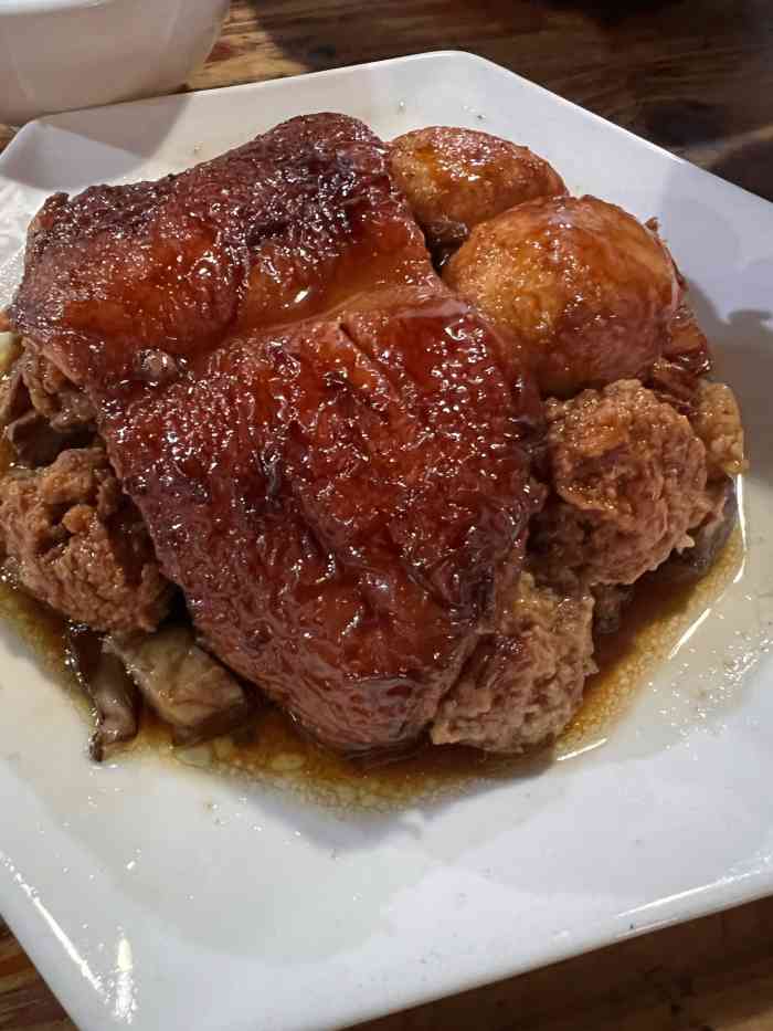 在花鸟市场里面好多年了老贵阳味道除了就餐环境几乎