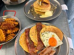 -foodoo芙多松饼店