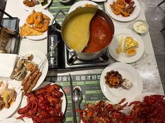 -金马门国际美食百汇(珞喻路店)