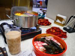 -金马门国际美食百汇(珞喻路店)