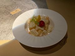 凤梨虾球-穹六人间 people 6(岳阳路店)