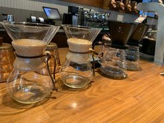-星巴克(港汇1号办公楼店)