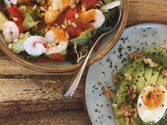 虾仁牛油果沙拉-RAC BAR(安福路店)