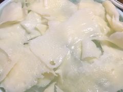 -乡土黄·鲜牛肉火锅·小龙虾(兴业街店)