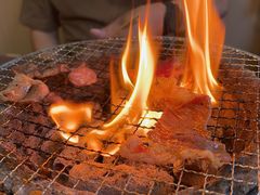 -韩风烤牛肉冷面店
