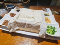 -95号酱骨·一块豆腐(展春园西路店)