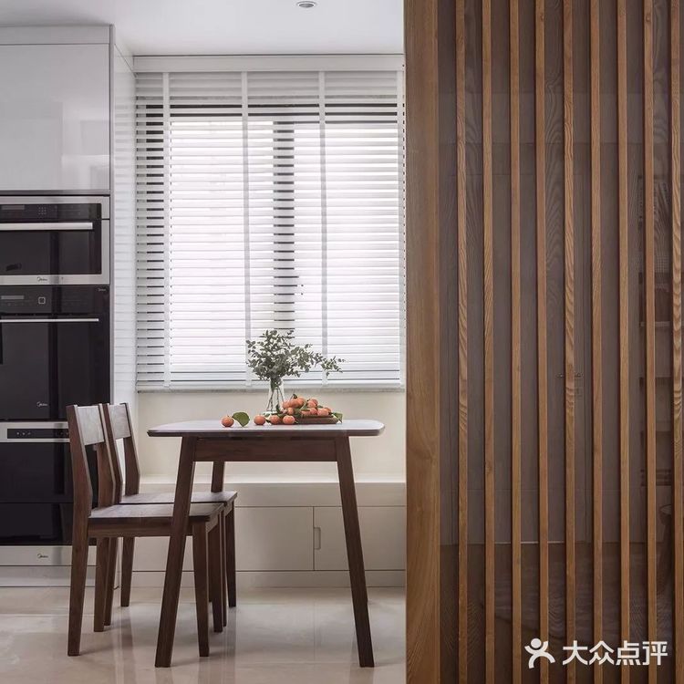 屏风设计小技巧，隔不断的气质美  想要改变一个家的户