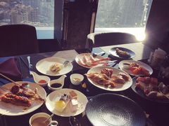 -唐拉雅秀酒店-西锦汇空中BBQ·思创餐厅
