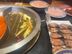 -沸炉重庆老火锅(军事博物馆店)