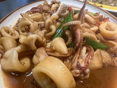 -鑫悦楼煎蟹·16年海鲜大排档