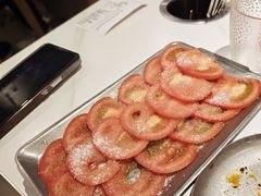 撒糖水果番茄-叁宝烤肉• 西安烧烤(凤城十二路店)