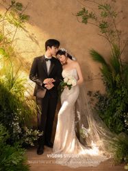 -雪中彩影婚纱摄影·微光艺术中心