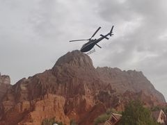 -天山神秘大峡谷