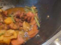 -哈尔滨烧烤·山河村铁锅炖(交大店)