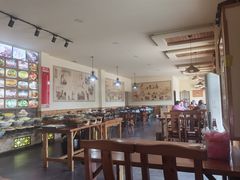 大堂-虹海圣肉饼店家常菜馆