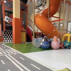 -动力星球家庭亲子游乐中心